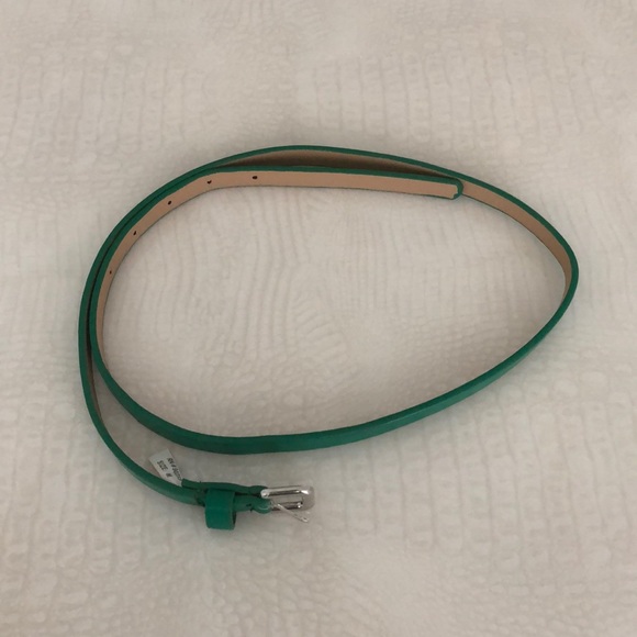 Forest green thin belt - Picture 2 of 3